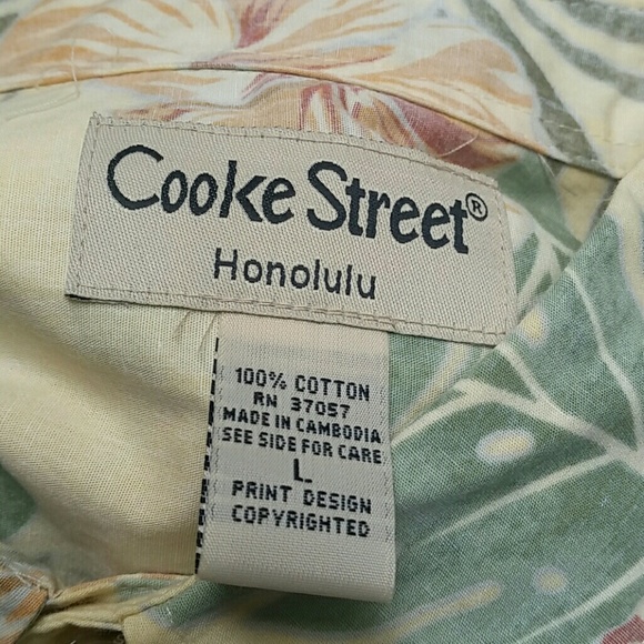 !!!SOLD!!! Cooke Street Hawaiian Button Down Shirt - Picture 7 of 7